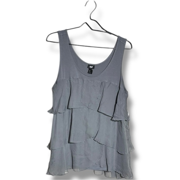 H&M Flowy Scoop Neck Light Gray Asymmetrical Ruffle Tiered Sleeveless Tank Top - Picture 10 of 14